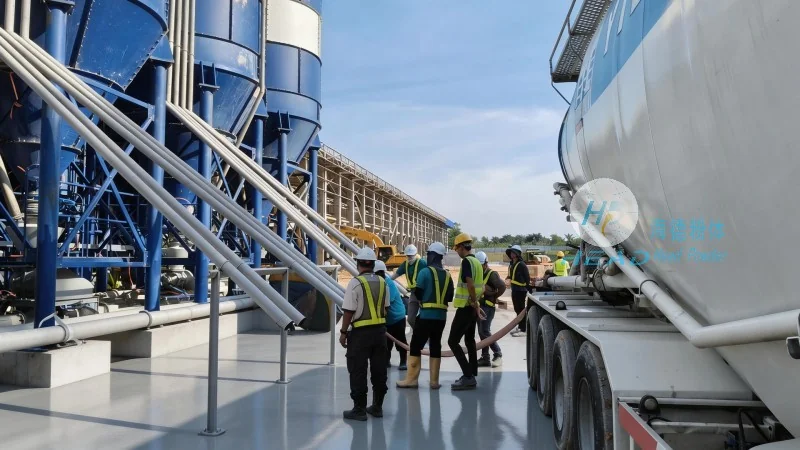 Sistema de Transporte Pneumático de Carvão Preto em Forno